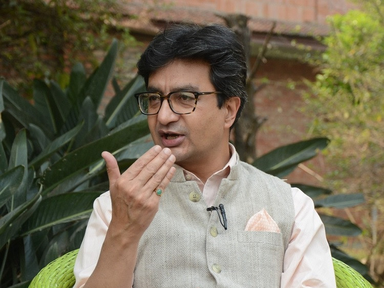 भीम रावललाई राणाको प्रश्न : सरकारमा हुँदा पैसा लिने, बाहिर आएपछि भ्रम फैलाउने ?