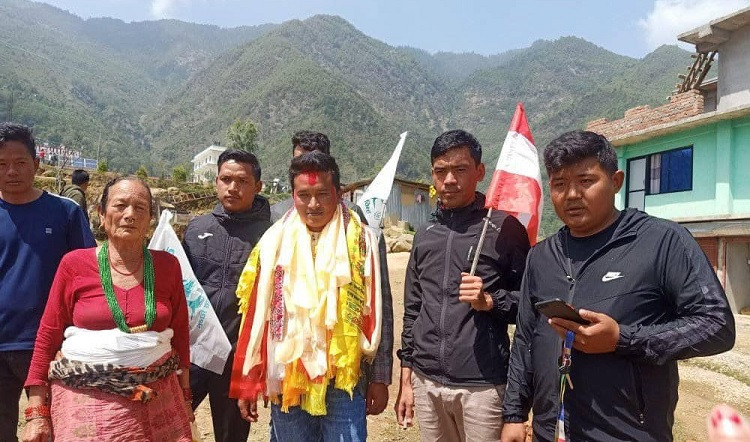 रामेछापको दोरम्बा गाउँपालिका वडा नम्बर ४ मा कांग्रेसका श्याम लामा निर्वाचित