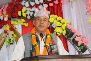 बीपी कोइराला स्वास्थ्यविज्ञान प्रतिष्ठानको सुधारका लागि सरकार प्रतिबद्ध : मन्त्री  खापुङ