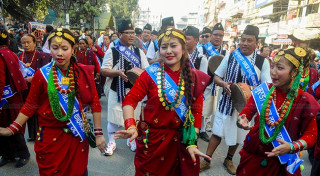 गुरुङ समुदायले आज तमु ल्होसार पर्व मनाउँदै, आज सार्वजनिक बिदा !