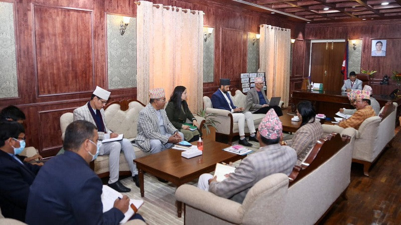 राष्ट्रपति र उपराष्ट्रपति चुनावको काम छिटो थालनी गर्न आयोगलाई प्रधानमन्त्री दाहालको निर्देशन 