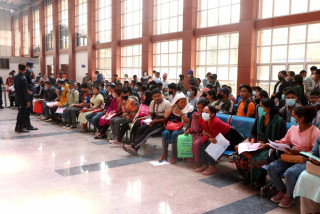राहदानी वितरण अनिश्चितकालका लागि बन्द