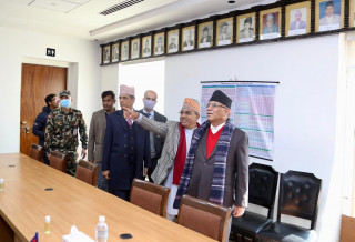 प्रधानमन्त्रीद्वारा सिंहदरबार परिसरमा निर्मित नयाँ संरचनाको अवलोकन