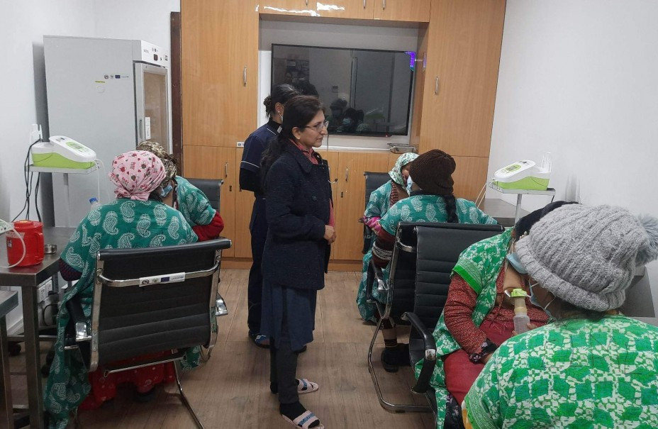 बच्चालाई अमृतसरह ‘ह्युमन मिल्क बैंक’