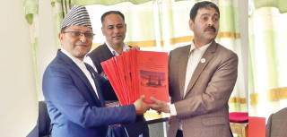 प्रदेशमा मन्त्रालयको सङ्ख्या घटाउन सुझाव