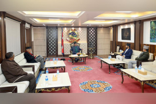 मन्त्रिपरिषद् विस्तार आज हुँदै, कसलाई कति र कुन मन्त्रालय ?