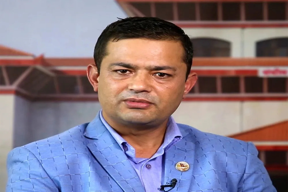 दादुरा फैलिएको महिनादिन हुनै लाग्दा स्वास्थ्यमन्त्रीको टोली जाँदै