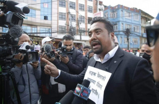 'डोजर आतंक बन्द गर' भन्दै कामपाविरुद्ध आन्दोलन