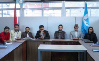 रास्वपा सरकारबाट बाहिरिने, सरकारलाई समर्थन कायमै राख्ने 