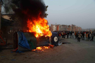 आन्दोलनरत यातायात मजदुरलाई वार्तामा आउन आग्रह, समस्या समाधानको प्रयास हुने