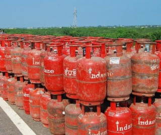 खाना पकाउने ग्यासको घट्यो खपत