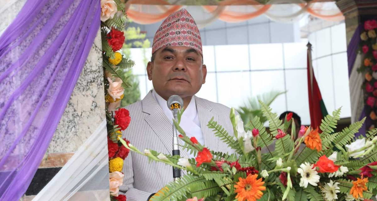 '२० लाख भन्दा मुनिको ऋण मिनाहा हुनुपर्छ' : दुर्गा प्रसाई