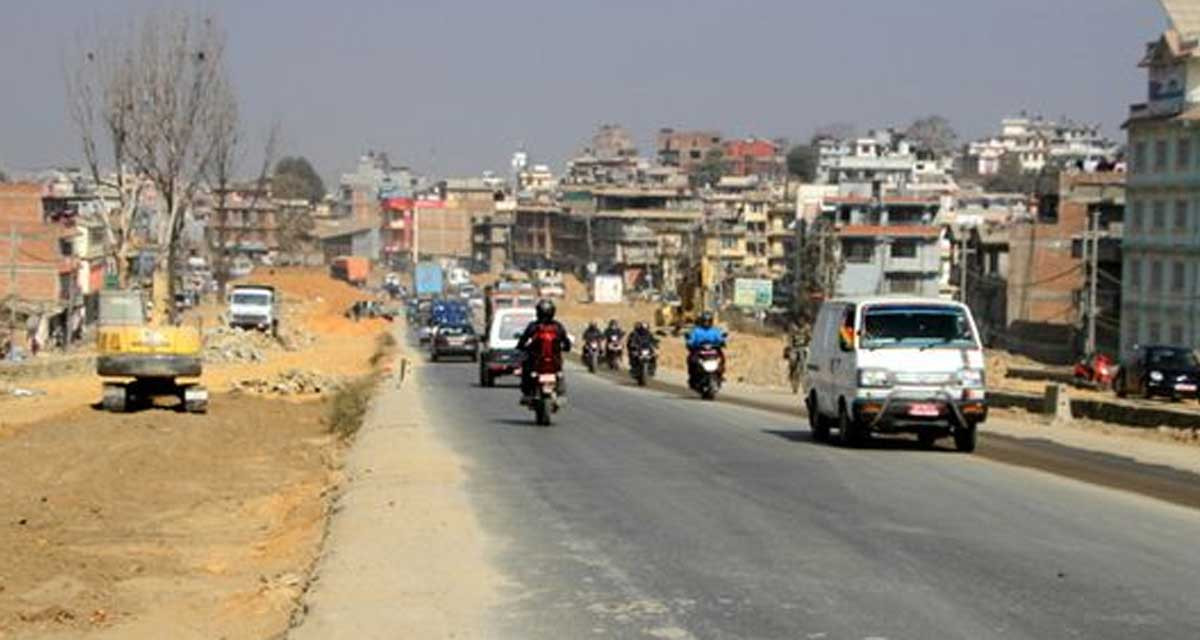 कलङ्की बसुन्धारा सडकमा सहायक सडक निर्माण अघि बढाइँदै