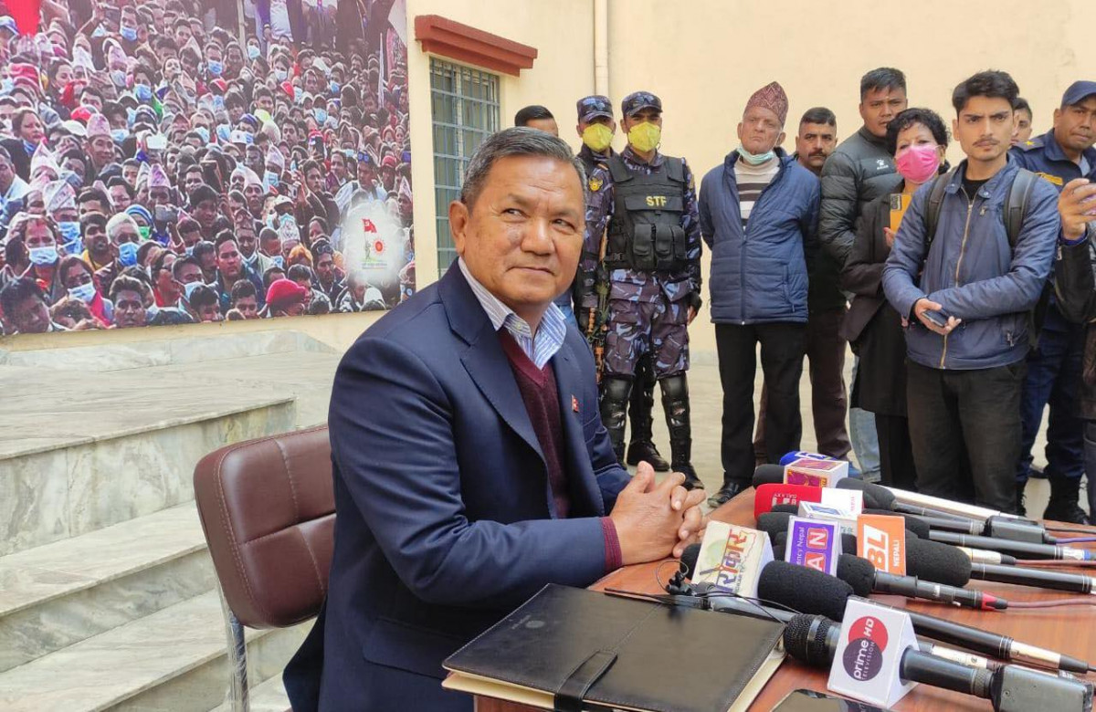 एमाले तत्काल सरकारबाट नबाहिरिने, २५ फागुनसम्म हेर्ने
