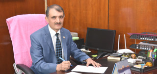 ‘सेफ्टी प्रोटोकल’ मिचेपछि वायुसेवा निगमका अध्यक्ष युवराज अधिकारी कारबाहीमा