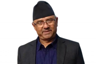 ' भविष्य नभएको पार्टीको नेता भन्दा सम्मानित नागरिक ठिक'