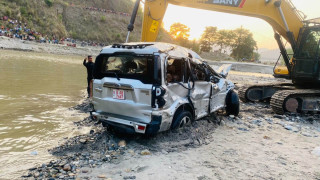 सुनकोशी नदीमा बेपत्ता भएका दुई जनाको शव भेटियो, एक जना अझै बेपत्ता !