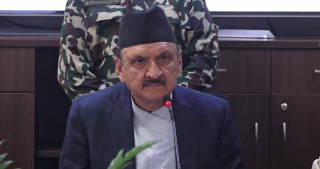 'मुलुकको अर्थतन्त्र चलायमान हुनेगरि बजेट बजेट निर्माण भएको छ' : अर्थमन्त्री महत