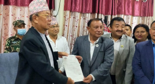 कोसी प्रदेश मुख्यमन्त्री थापाले पाउलान् विश्वासको मत ? 