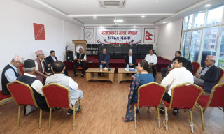समाजवादी मोर्चाको प्रथम बैठक (तस्वीरहरू)