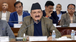 बैंकबाट ऋण लिएर ऋण नतिर्नेलाई राज्यले नछोड्ने अर्थमन्त्री महत