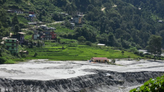 पूर्व–पश्चिम राजमार्गमा बाढी