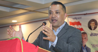 ‘जनतामा निराशा आउन दिनुहुँदैन’ - गगन थापा
