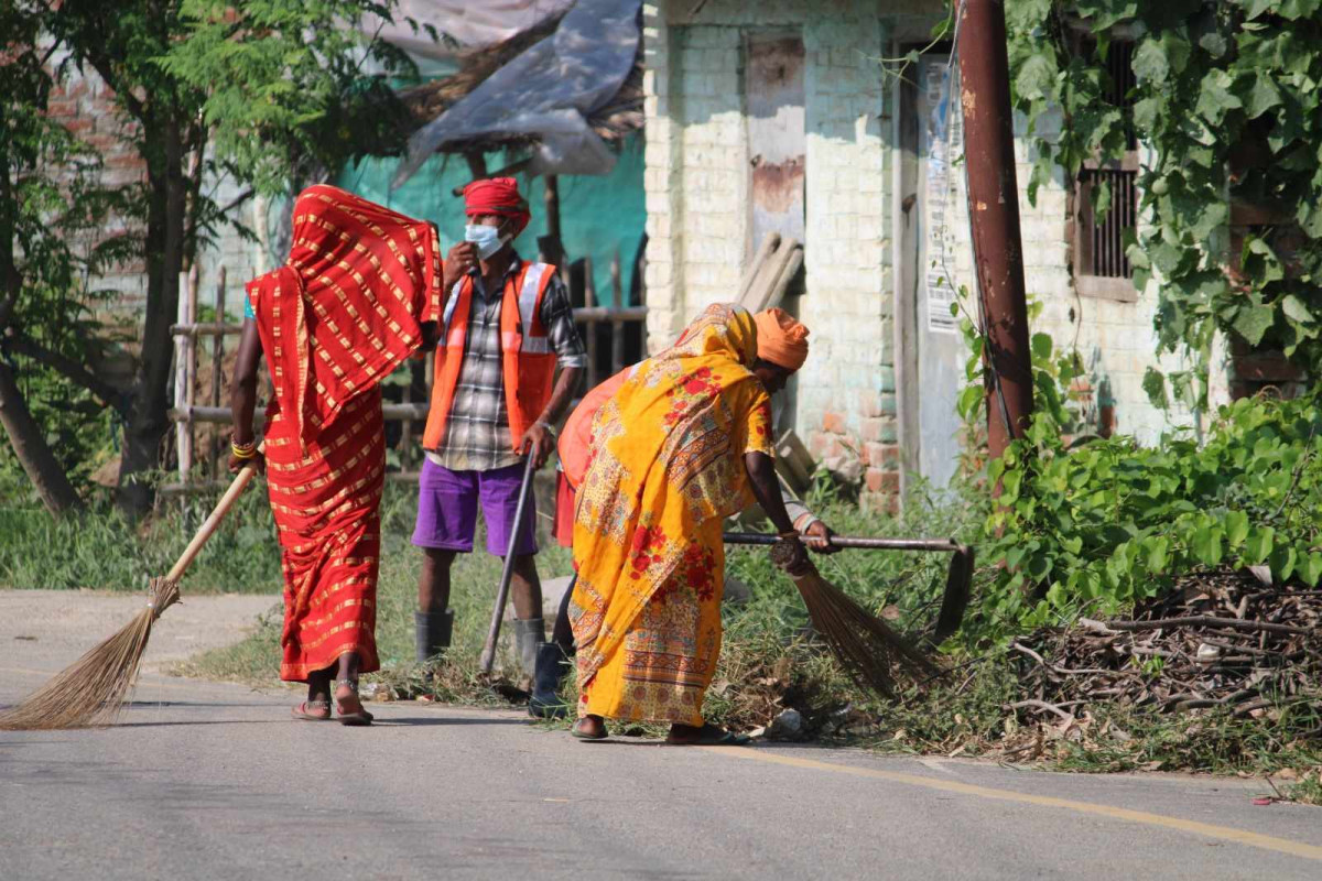 मनराशिसवा नगरपालिकाको नियमित सरसफाई कार्य बृहत बन्दै