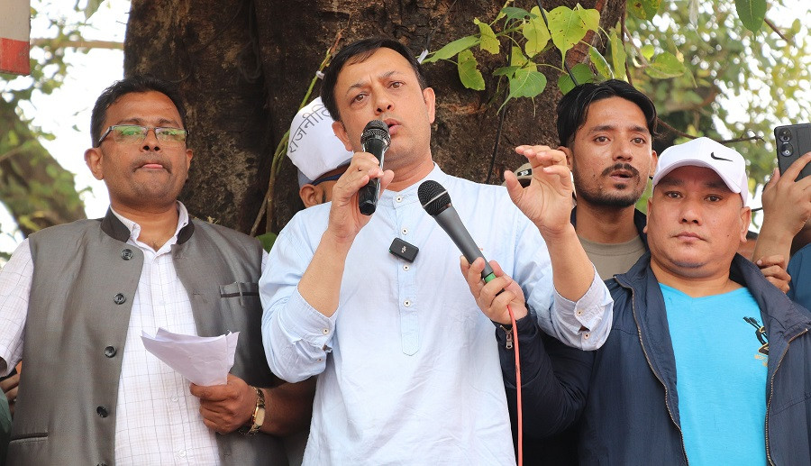 डिपी अर्याल पार्टी सभापति रवि लामिछाने निर्दोष रहेकामा  विश्वस्त