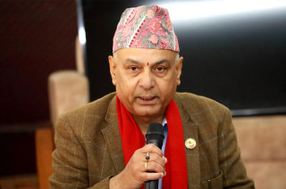 यौन व्यवसायले संसद् तात्यो ''कांग्रेस सांसदलाई आफ्नै बोली भारी''