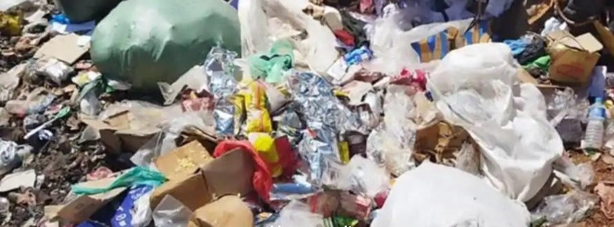 जाजरकोटमा नगरपालिकाले भूकम्प पीडितको राहत जलाइयो