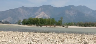 कर्णाली नदीमा  फेला  पर्यो   बेवारिसे शव