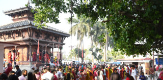 चैते दसैँ : देशभरका शक्तिपीठमा भक्तजनको बिहानैदेखि भीड