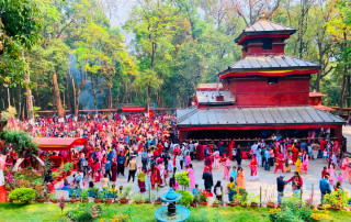 चैते दशैमा बागलुङको कालिका भगवती मन्दिरमा ४२ लाख ६३ हजार रुपैयाँ भेटी सङ्कलन
