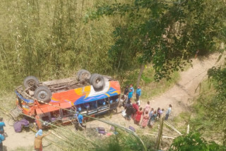 धनकुटा बस दुर्घटनमा मृतकको संख्या ३ पुग्यो