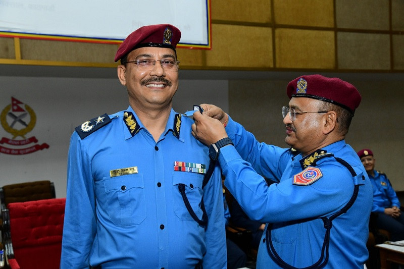 एआईजी सिद्धिविक्रम शाहलाई दर्ज्यानी