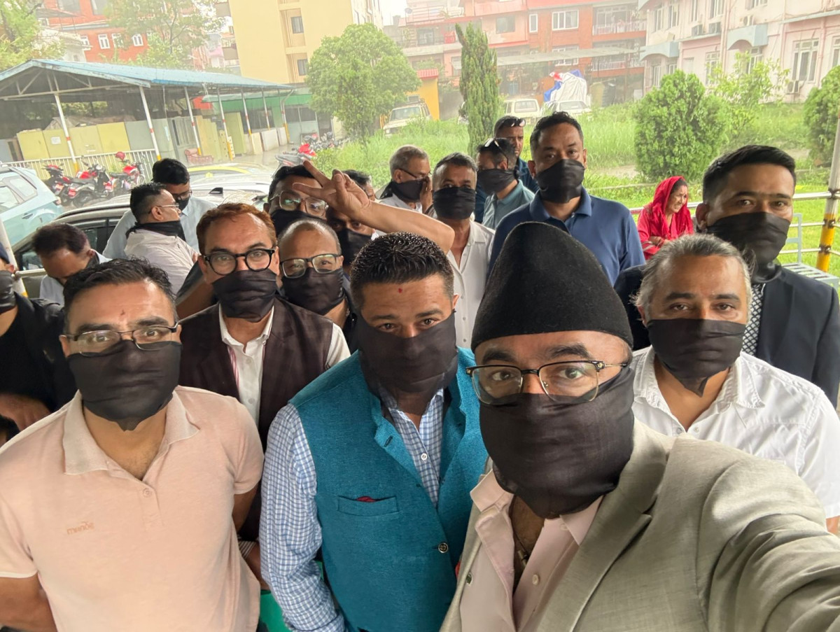 औषधि तथा स्वास्थ्य सेवा क्षेत्रका विभिन्न १२ संगठन आन्दोलनमा होमिँदै