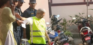 रवीन्द्र मिश्र आजै  अदालतमा थुनछेक बहस
