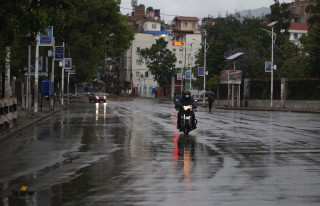 आज देशका अधिकांश स्थानमा भारि वर्षा