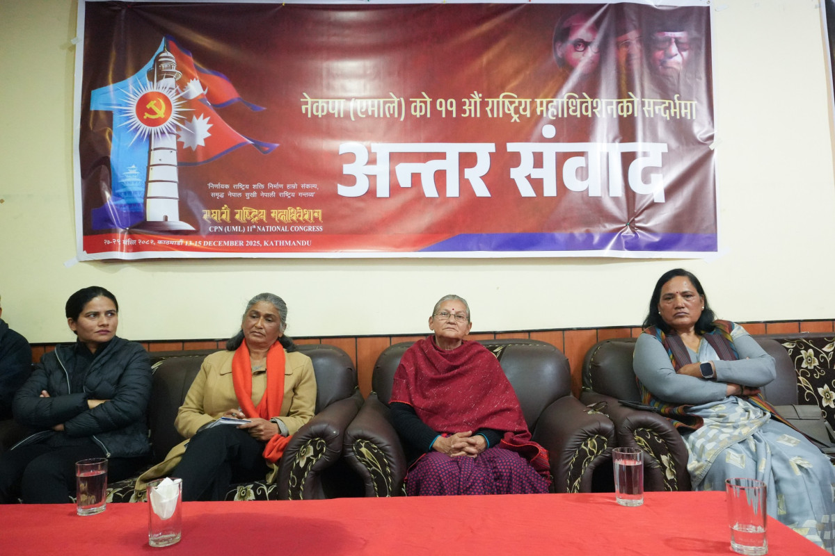 केपीजीले  भन्दा बढी ईश्वरजीले ‘पार्टीमा योगदान गर्नुभयो, अष्टलक्ष्मी शाक्य
