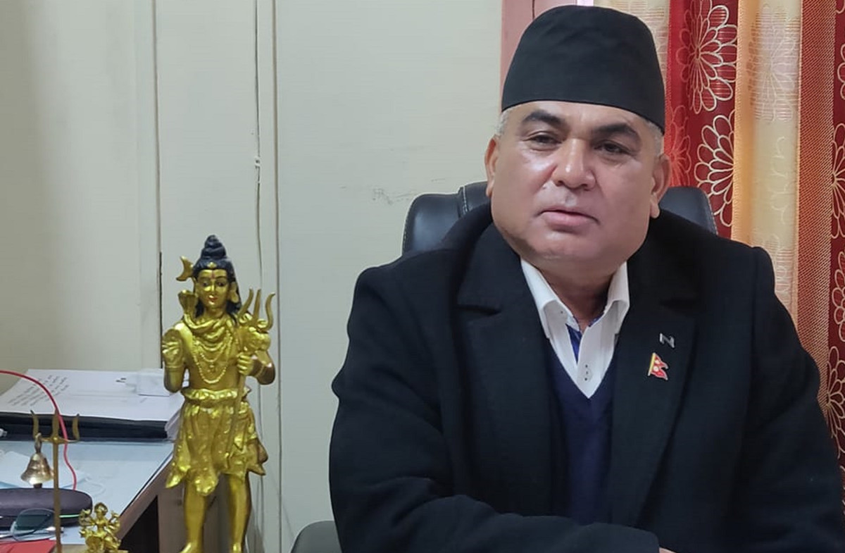 एमालेका  उम्मेदवार सिफारिस नेता नै रास्वपामा प्रवेश