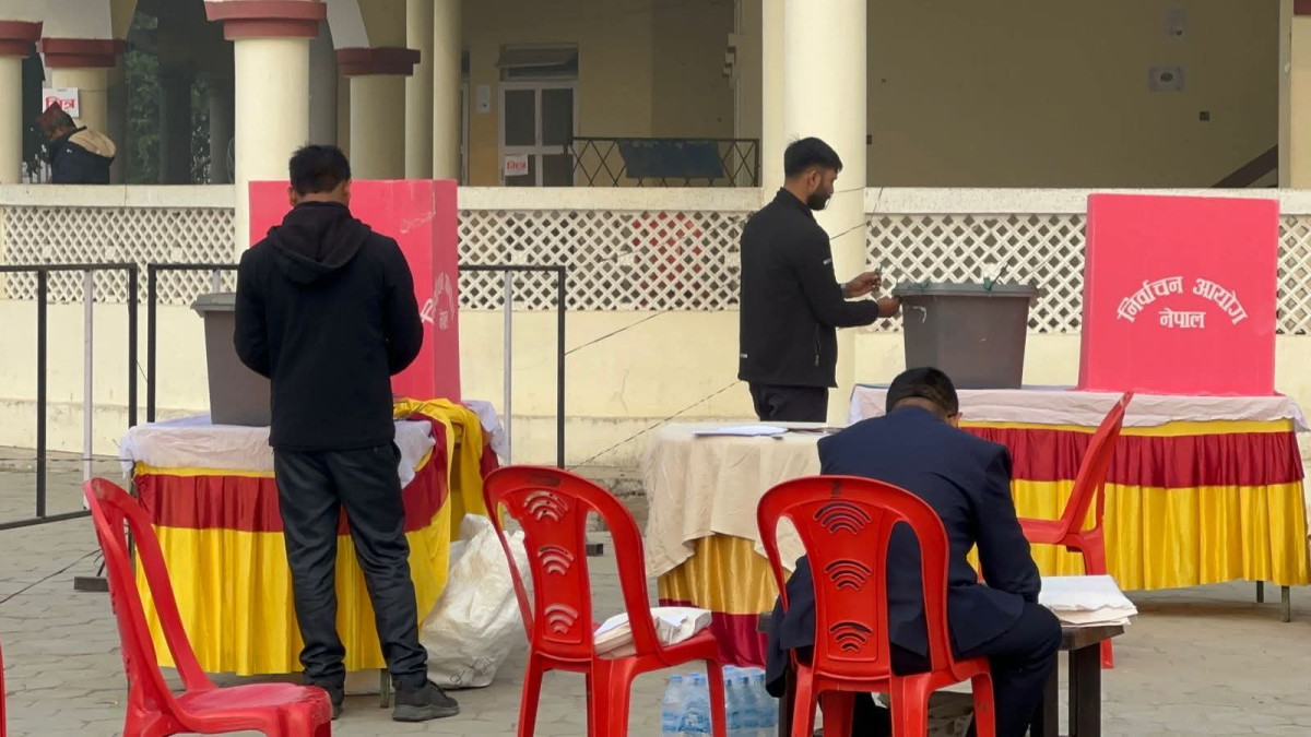 मधेश प्रदेशमा राष्ट्रियसभाको निर्वाचन  बिहान ९ बजेदेखि  जारी